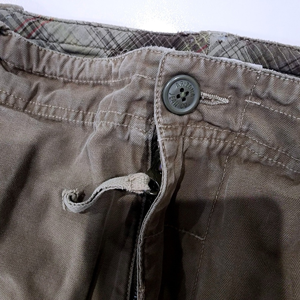 Arizona Jean Company Mens Cargo Shorts 36 Beige Cotton Blend UTILITY Frayed Hem - Picture 3 of 8